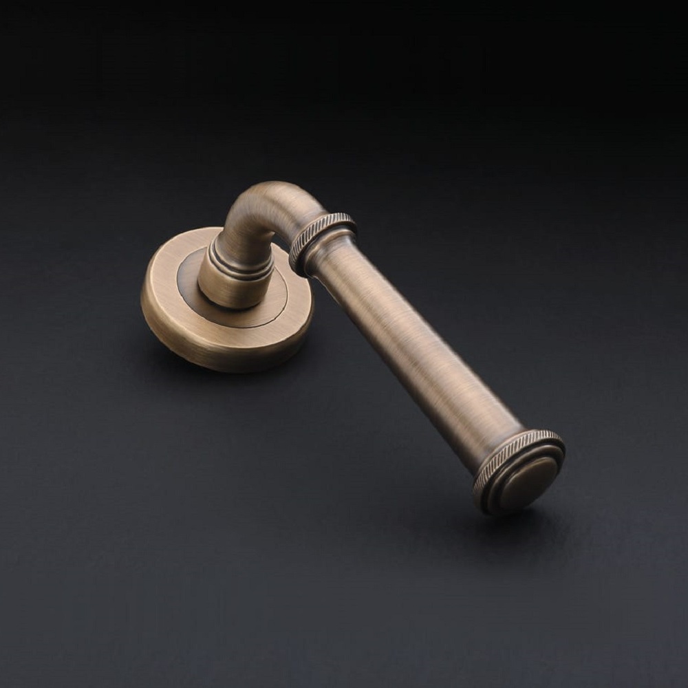 Bergamo On Rose Brass Lever Handle EBM