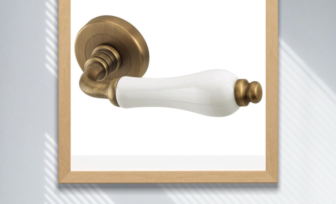 BRASS DOOR HANDLE MANUFACTURER